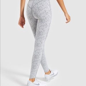 Gymshark Fleur Texture Leggings in Charcoal Marl